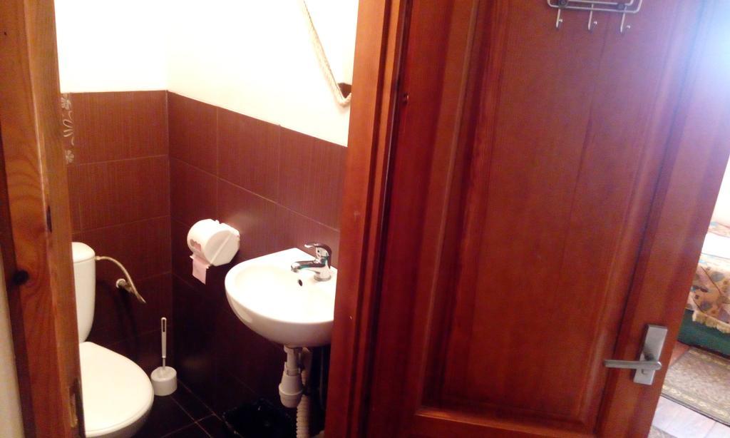 Maetok 4 Pidkovy Motel Podbereztsy Buitenkant foto