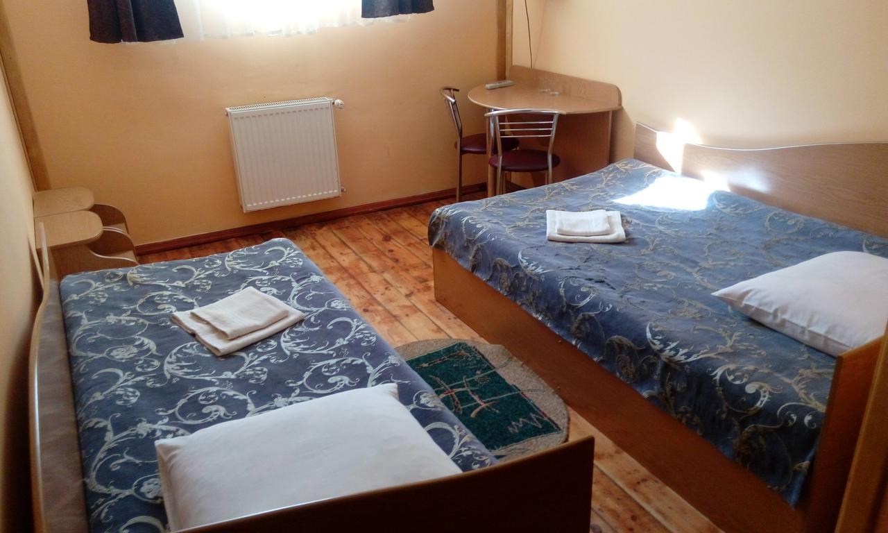 Maetok 4 Pidkovy Motel Podbereztsy Buitenkant foto