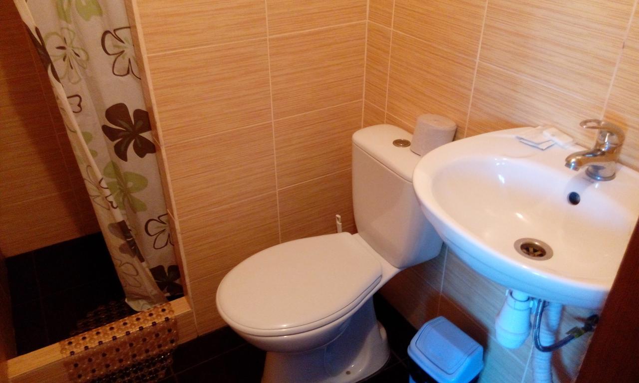 Maetok 4 Pidkovy Motel Podbereztsy Buitenkant foto